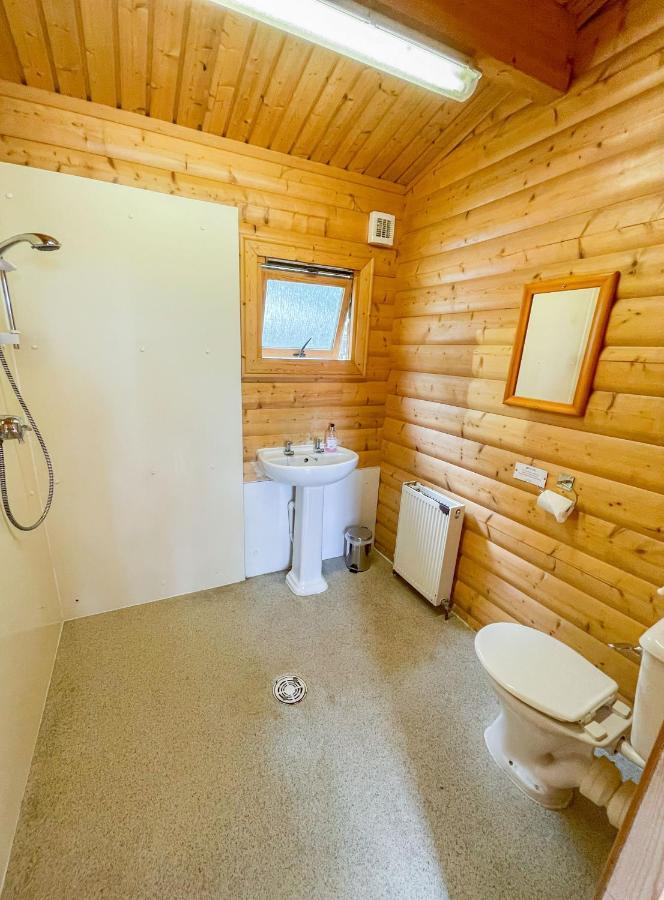 Вілла Avon Tyrrell Outdoor Activity Centre Bransgore Екстер'єр фото