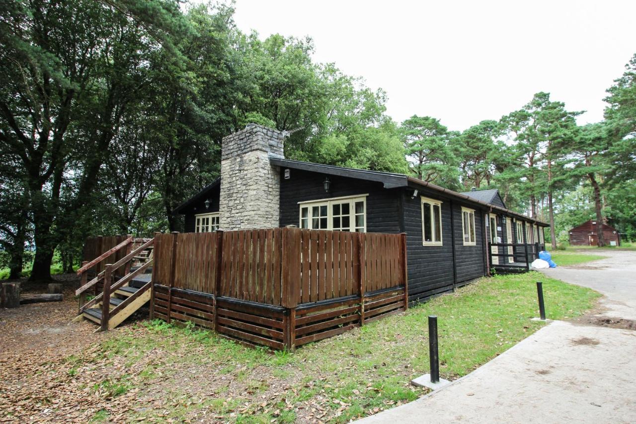 Вілла Avon Tyrrell Outdoor Activity Centre Bransgore Екстер'єр фото